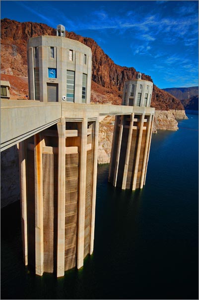 sm 5831.jpg - During high water, all but the drainage towers walkways will under water.